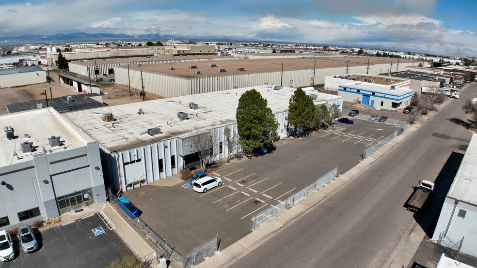 3795 Paris St, Denver, CO for lease - Building Photo - Image 3 of 4