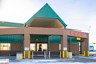 Plus de détails pour 4980 25th St SE, Calgary, AB - Vente au détail à vendre