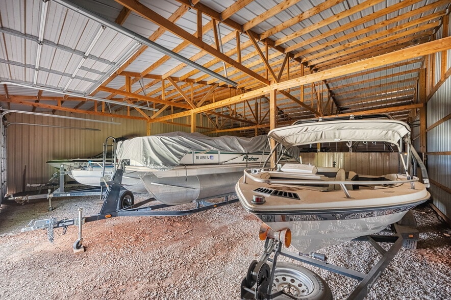 10277 N 2130 Rd, Foss, OK à vendre - Photo intérieure - Image 2 de 85