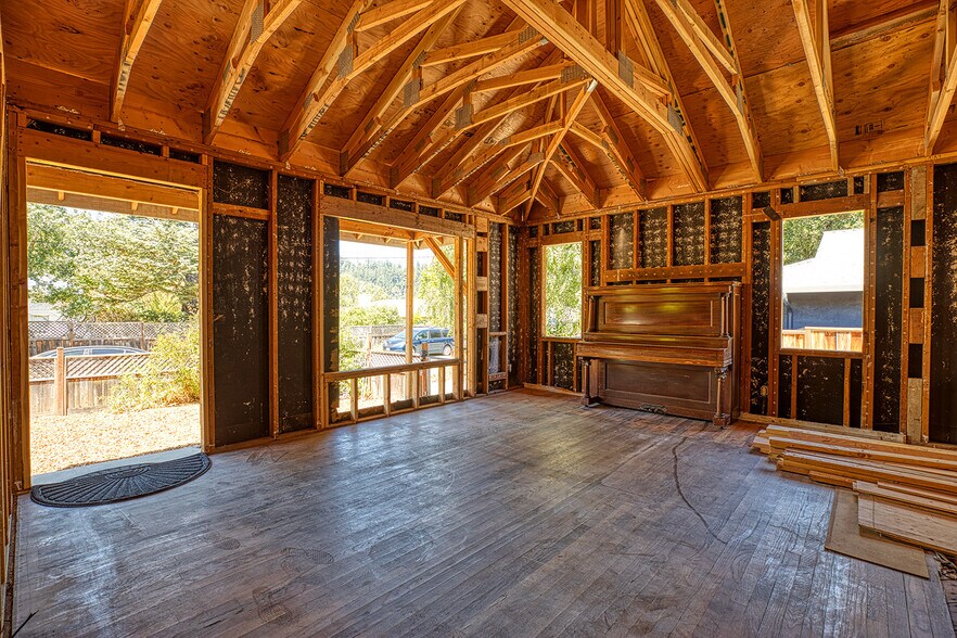 243 Ada Ave, Felton, CA à vendre - Photo du bâtiment - Image 2 de 28