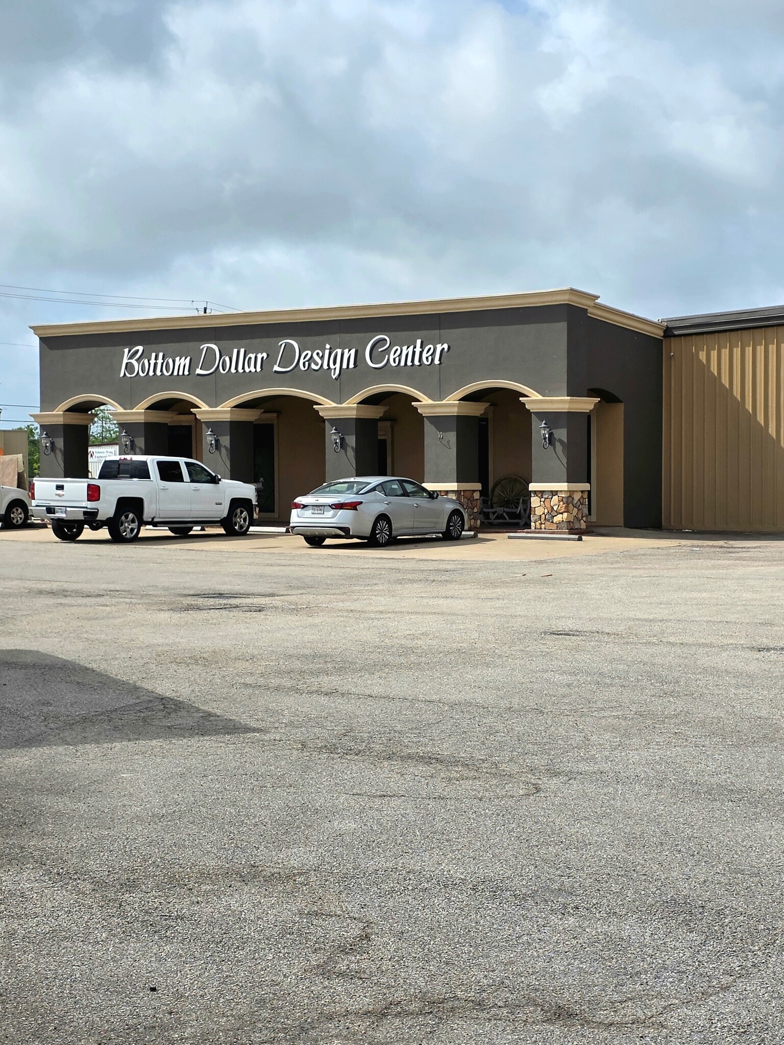 1915 N Brazosport, Freeport, TX for sale Primary Photo- Image 1 of 14