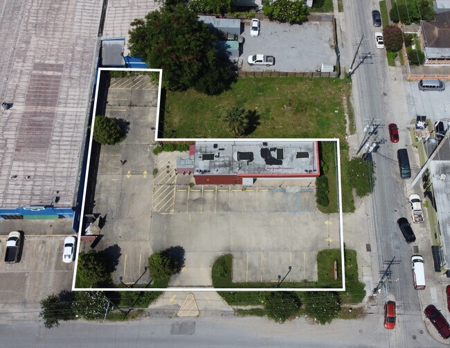 Plus de détails pour 2940 Elysian Flds, New Orleans, LA - Commerce de détail à louer
