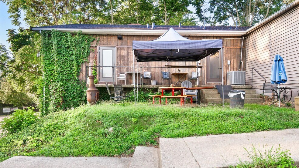 4342-4348 Washington, Hooven, OH à vendre - Photo du bâtiment - Image 3 de 26