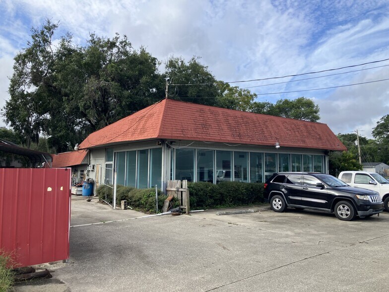 6200 Arlington Expy, Jacksonville, FL for sale - Building Photo - Image 2 of 4