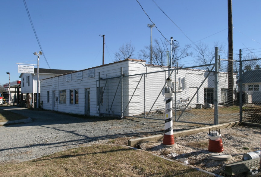 4108-4110 Burlington Rd, Greensboro, NC for sale - Primary Photo - Image 1 of 1