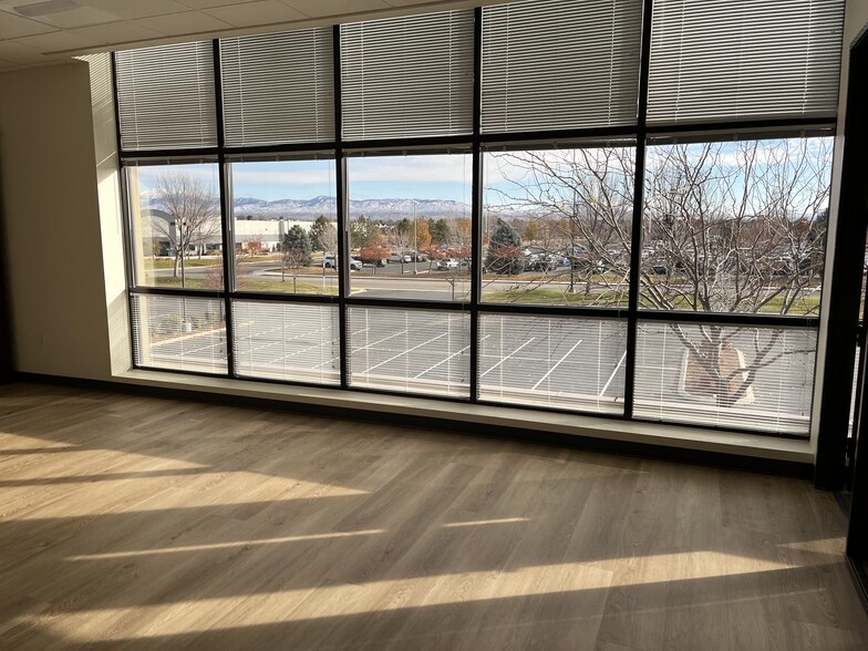 2041 S Cobalt Point Way, Meridian, ID for lease - Interior Photo - Image 3 of 14