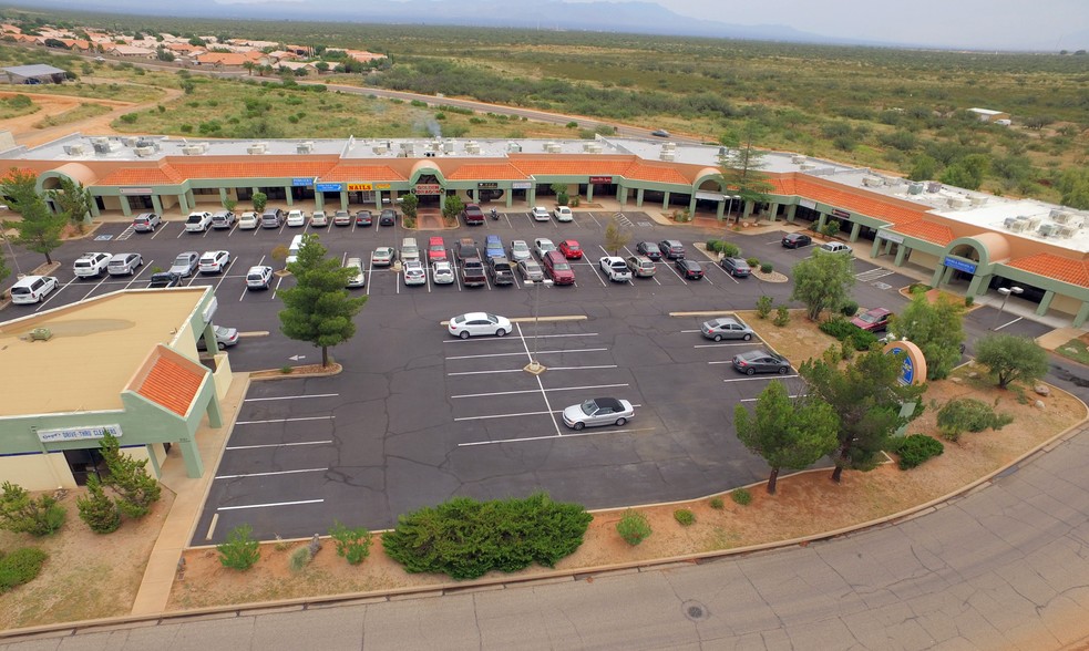 2151 S Highway 92, Sierra Vista, AZ à louer - Photo du bâtiment - Image 1 de 5