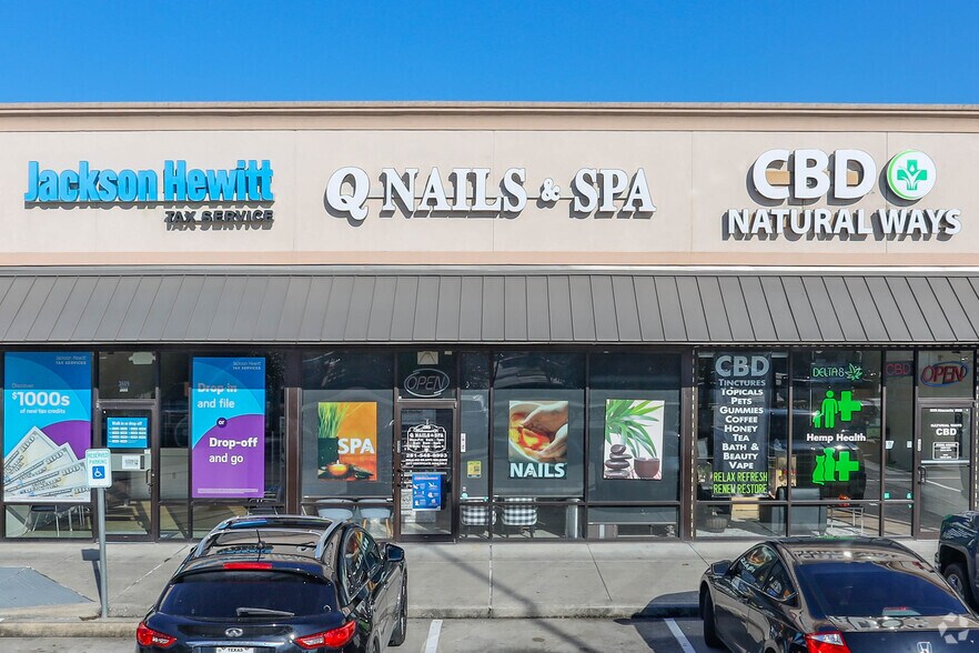 3809 Atascocita Rd, Humble, TX à louer - Photo du bâtiment - Image 3 de 5