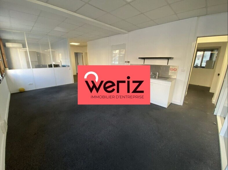 25 Avenue Jules Cantini, Marseille à louer - Photo du bâtiment - Image 3 de 6