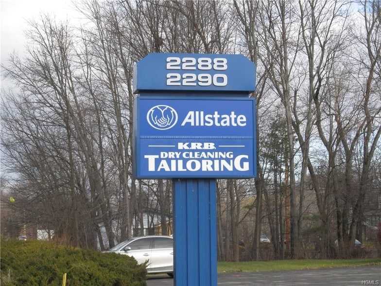 2288 State Route 208, Montgomery, NY à vendre - Photo du bâtiment - Image 3 de 34