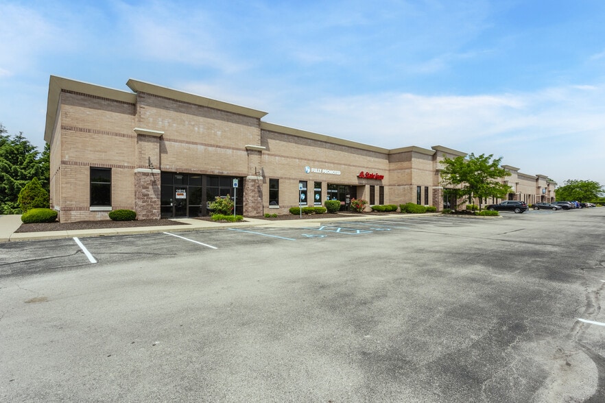 14016-14076 Britton Park Rd, Fishers, IN for lease - Building Photo - Image 2 of 4