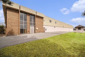 More details for 22700 Heslip Dr, Novi, MI - Industrial for Sale