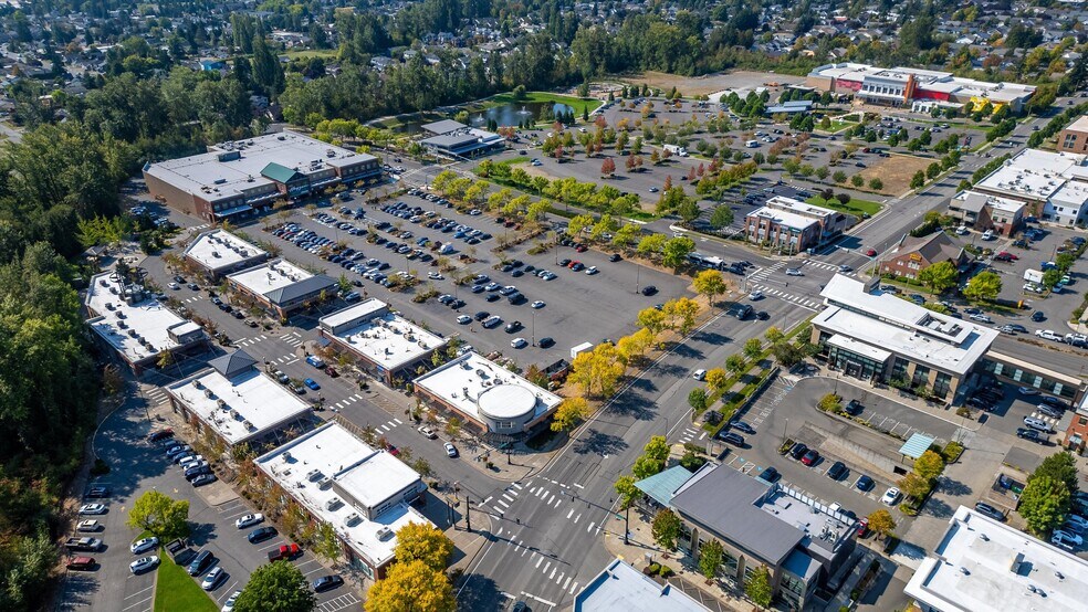 2900 Woburn St, Bellingham, WA à louer - Photo du bâtiment - Image 3 de 14