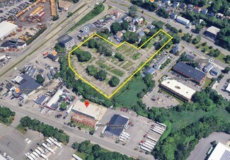 Plus de détails pour 418 Revere Beach Pky, Revere, MA - Terrain à louer