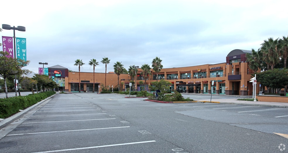 1330-1390 Fullerton Rd, Rowland Heights, CA for lease - Primary Photo - Image 2 of 12