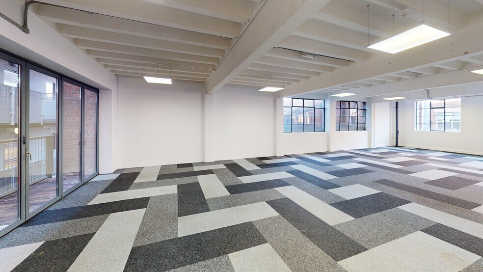 82 Wood St, Liverpool à louer - Photo du bâtiment - Image 3 de 8