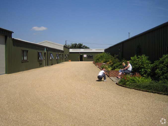 Baydon Rd, Hungerford à louer - Photo du bâtiment - Image 2 de 3