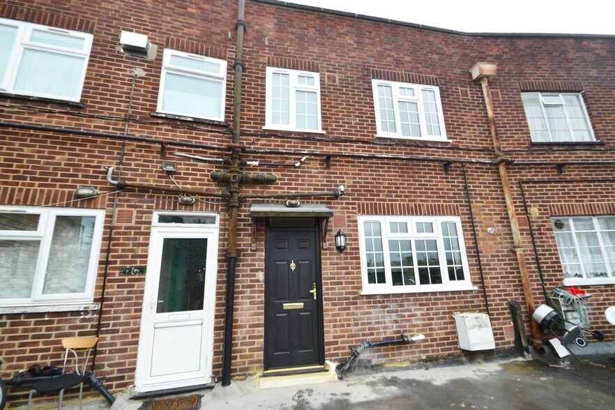 126-138 Tolworth Broadway, Surbiton à vendre - Photo du bâtiment - Image 3 de 19