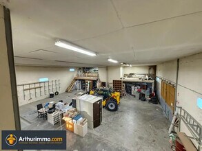 56 Route De Lyon, Bourgoin-Jallieu for sale Interior Photo- Image 1 of 5