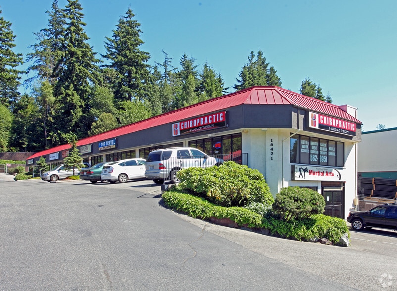 18411-18421 Highway 99, Lynnwood, WA for lease - Building Photo - Image 1 of 8