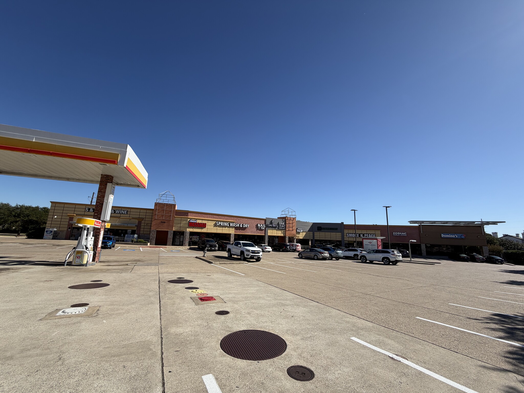 2220 Marsh Ln, Carrollton, TX for lease Building Photo- Image 1 of 7