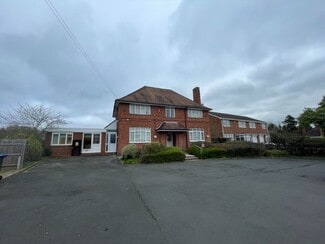 Plus de détails pour 21 Station Rd, Studley - Bureau à louer