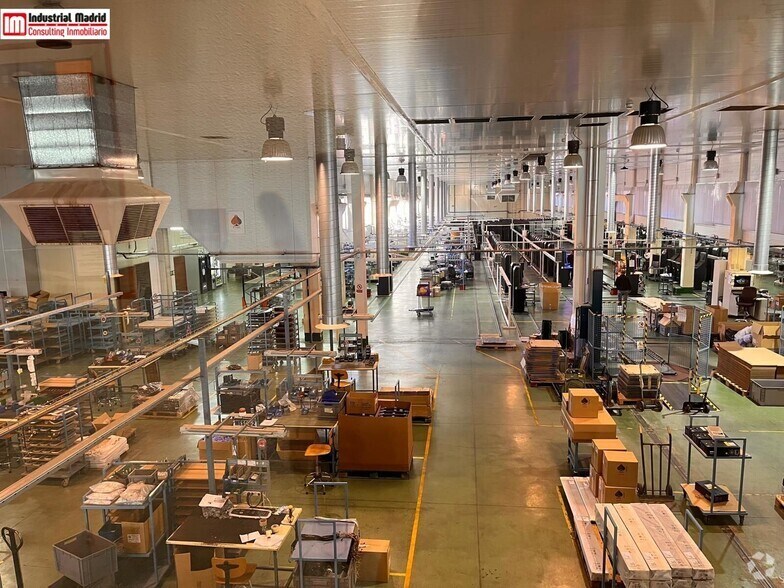 Industriel dans Arganda del Rey, Madrid à vendre - Photo du bâtiment - Image 1 de 46