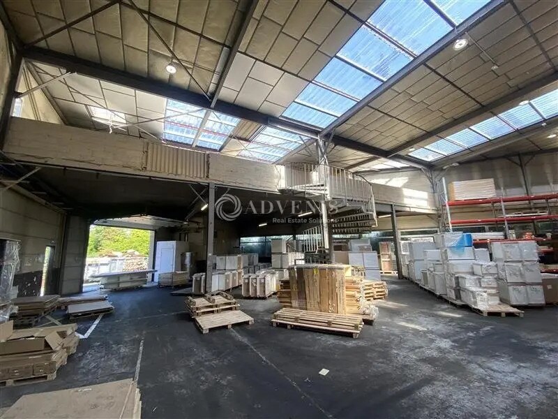 Flex in Rosny-sous-Bois for lease Interior Photo- Image 1 of 9