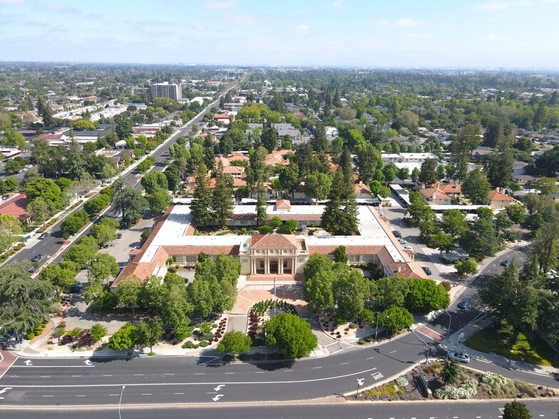 51 E Campbell Ave, Campbell, CA for lease - Building Photo - Image 3 of 21