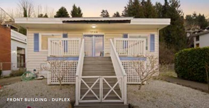 1788 Alki Ave SW, Seattle, WA à vendre - Photo du bâtiment - Image 3 de 5