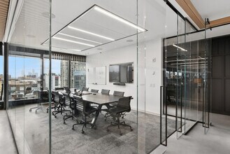 412 W 15th St, New York, NY à louer Photo intérieure- Image 2 de 2