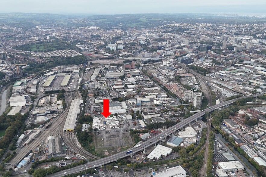 Feeder Rd, Bristol à louer - Aérien - Image 2 de 3
