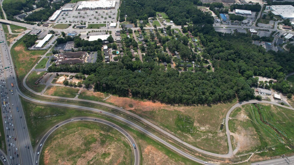 421 Zimalcrest Dr, Columbia, SC à vendre - Photo du bâtiment - Image 3 de 4