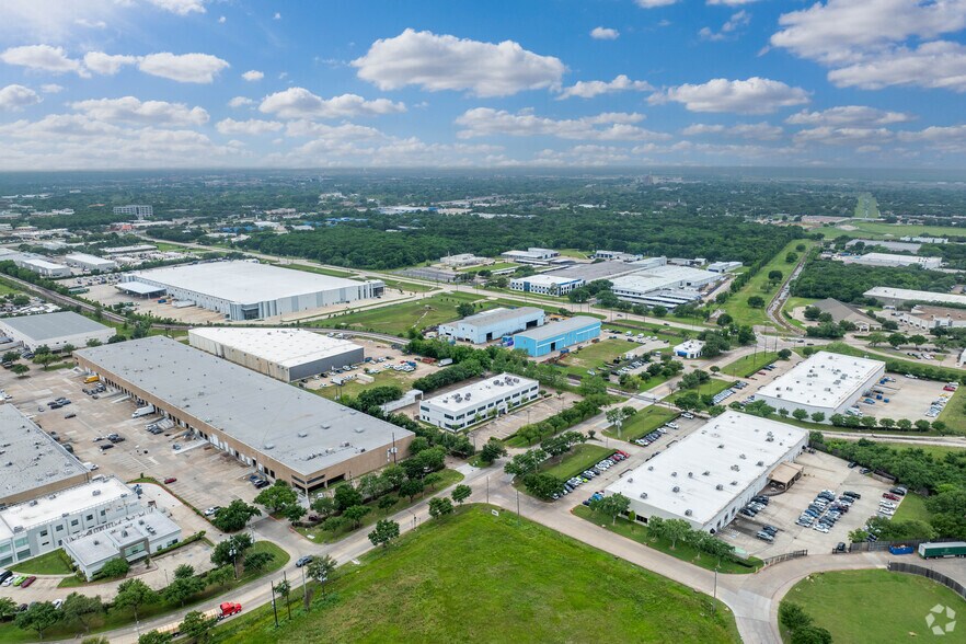 12535 Reed Rd, Sugar Land, TX à louer - Aérien - Image 2 de 5