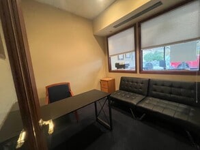 344 Main St, Mount Kisco, NY à louer Photo intérieure- Image 1 de 3