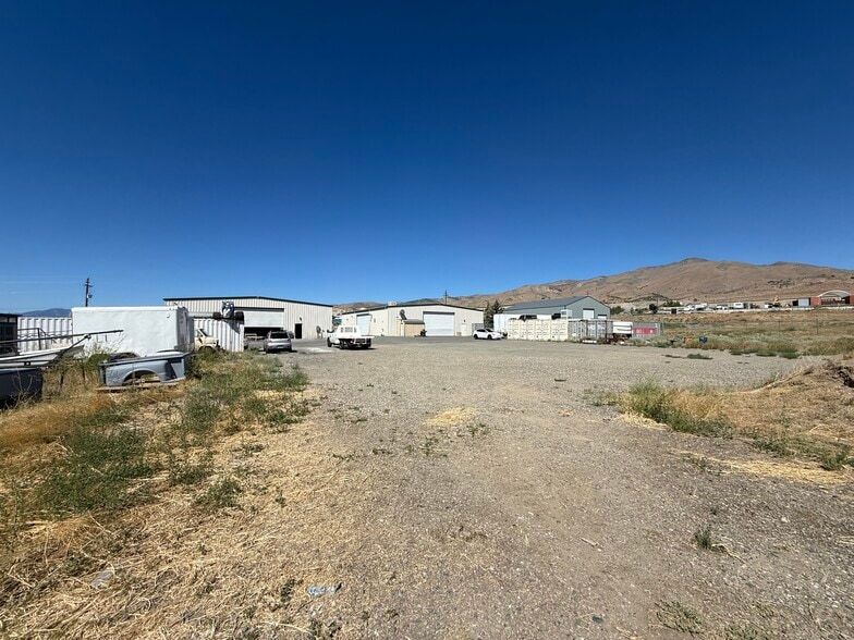 92 Industrial Pky, Mound House, NV for sale - Building Photo - Image 3 of 8