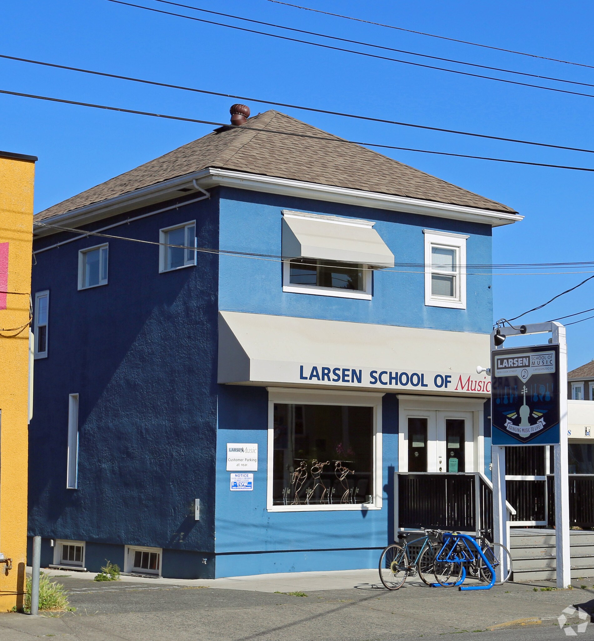 1808 Cook St, Victoria, BC à vendre Photo principale- Image 1 de 5