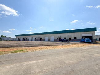 Plus de détails pour 7123 Cross County Rd, North Charleston, SC - Local d'activités à louer