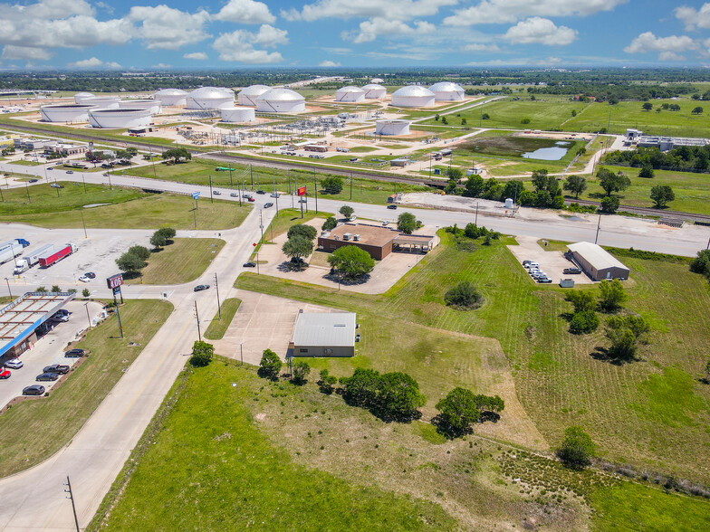 193 Schmidt Rd, Sealy, TX for sale - Aerial - Image 1 of 1