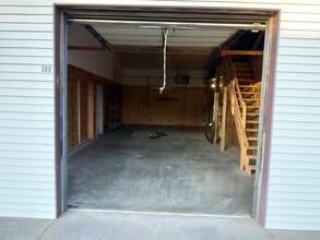 28996 C Dr N, Albion, MI à louer Photo intérieure- Image 2 de 4