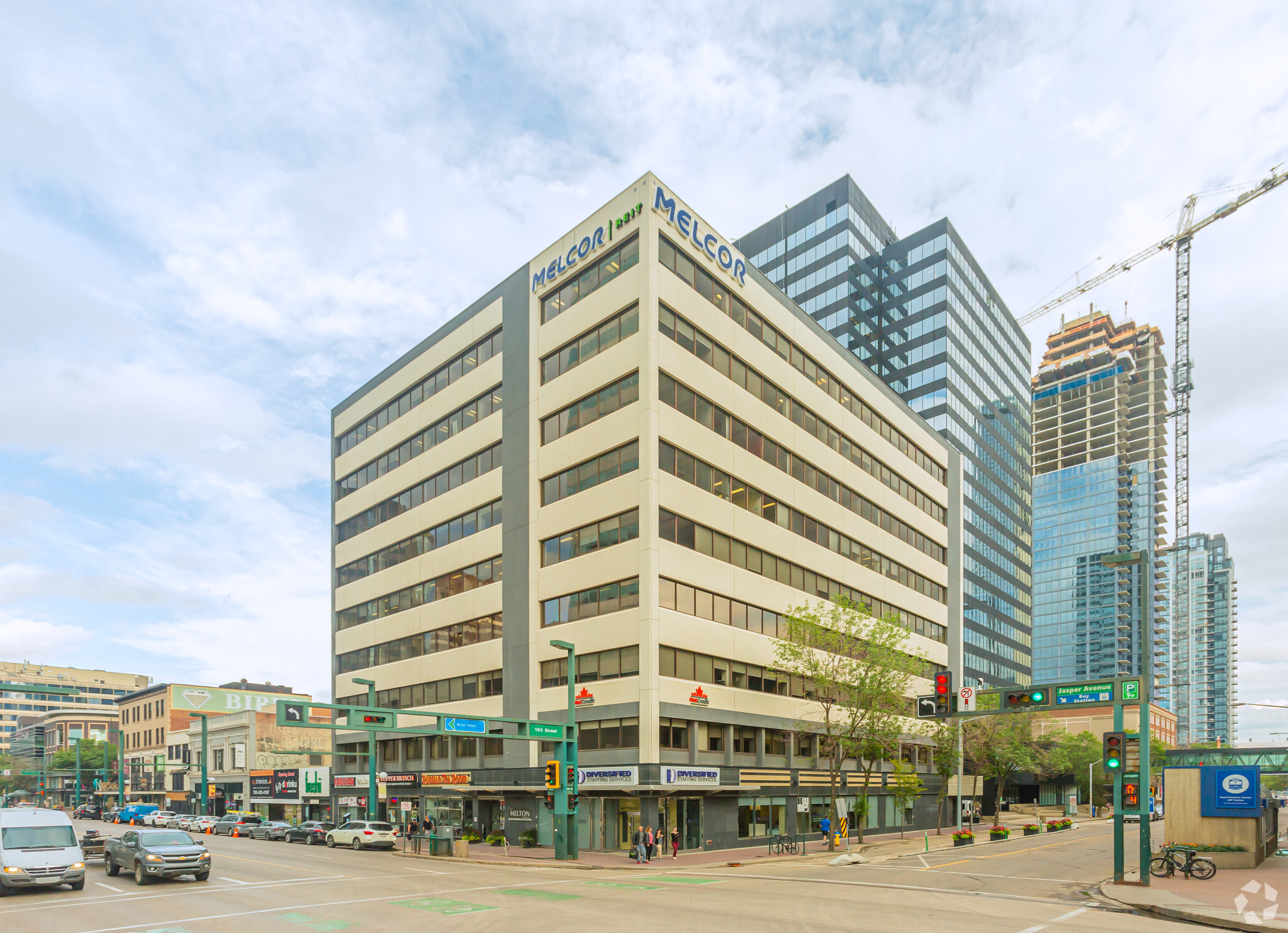 10310-10320 Jasper Ave NW, Edmonton, AB à louer Photo du bâtiment- Image 1 de 12