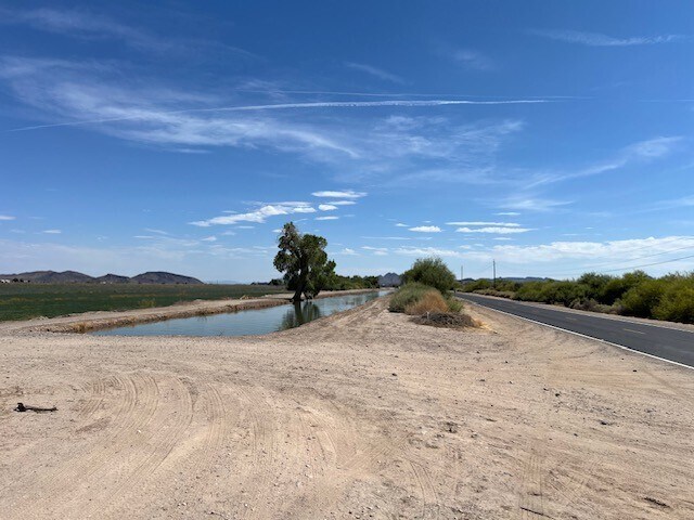 S Old US Highway 80, Arlington, AZ for sale - Building Photo - Image 2 of 17