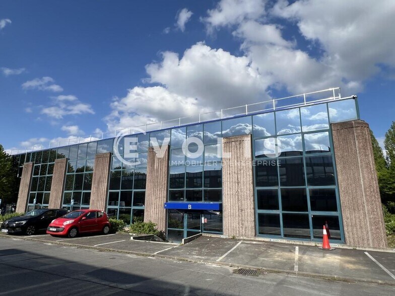 3-7 Avenue Des Frères Lumières, Villiers-sur-Marne for lease - Building Photo - Image 1 of 10