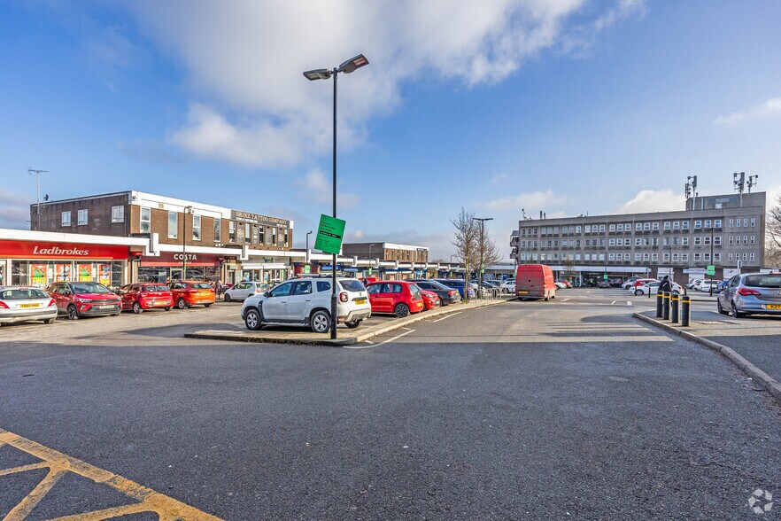 Bramley Centre, Leeds à louer - Photo du bâtiment - Image 3 de 4