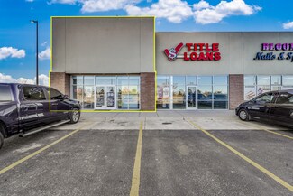 Plus de détails pour 1912-1920 E. 17th St., Hutchinson, KS - Commerce de détail à louer