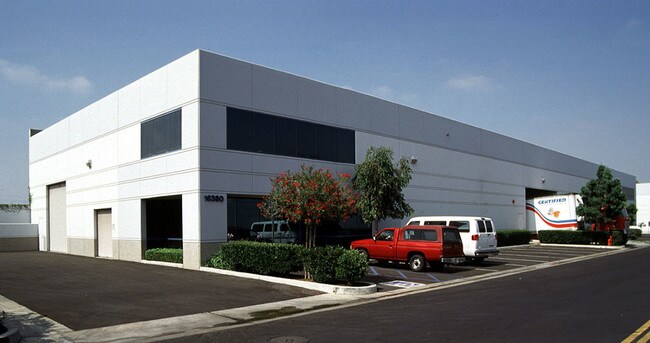 More details for 16386 Downey St, Paramount, CA - Industrial for Lease