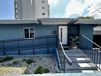 Plus de détails pour 2210 NW 4th Ter, Miami, FL - Bureau à vendre