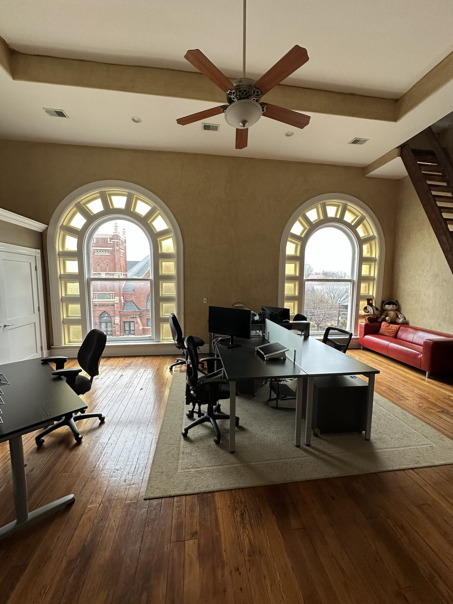 802 E Main St, Louisville, KY for lease Interior Photo- Image 1 of 10
