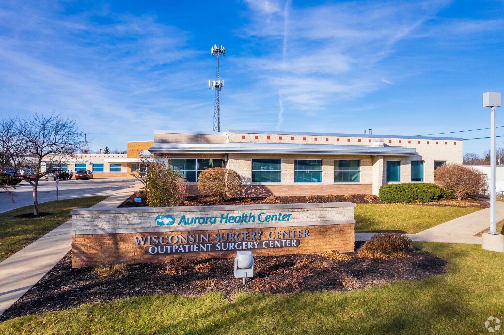 3305 S 20th St, Milwaukee, WI à louer Photo principale- Image 1 de 8