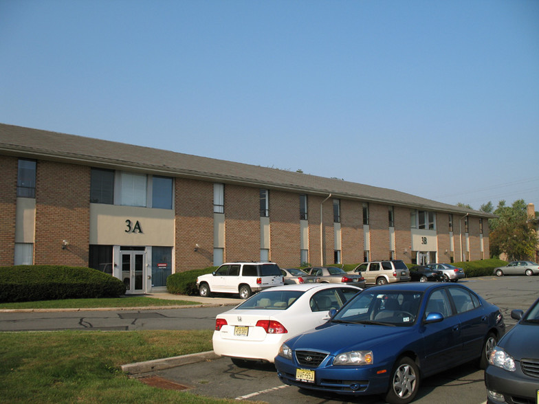 186 Princeton Hightstown Rd, West Windsor, NJ for lease - Building Photo - Image 3 of 6